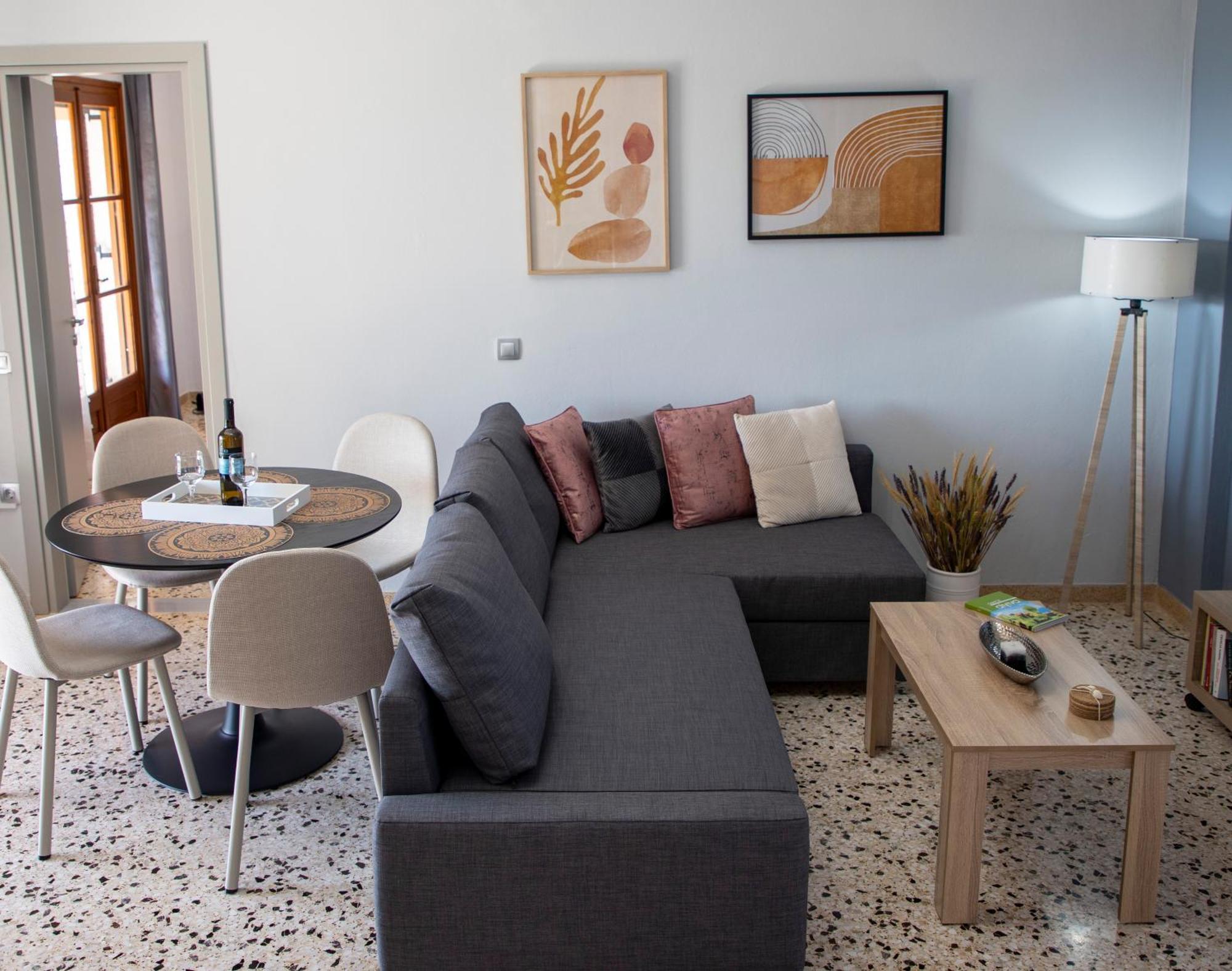 Zefi's Apartment